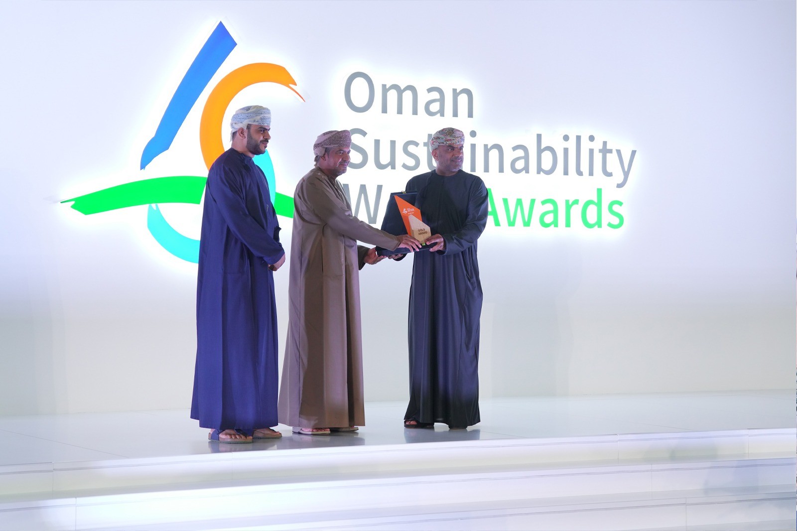 OMAN OIL MARKETING COMPANY WINS GOLD AWARD IN THE  ECO-MOBILITY CATEGORY AT THE OMAN SUSTAINABILITY WEEK